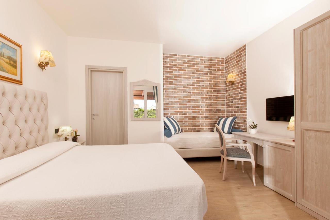 Fattoria Maremmana Aparthotel Marina di Grosseto Exteriör bild