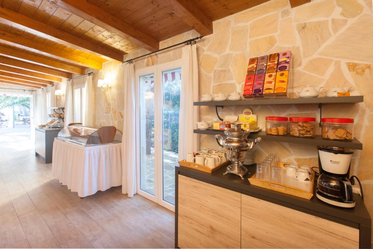 Fattoria Maremmana Aparthotel Marina di Grosseto Exteriör bild