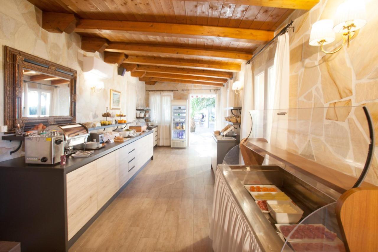 Fattoria Maremmana Aparthotel Marina di Grosseto Exteriör bild
