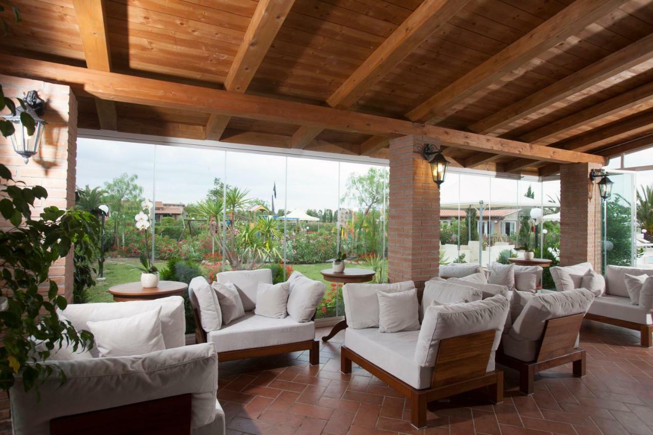 Fattoria Maremmana Aparthotel Marina di Grosseto Exteriör bild